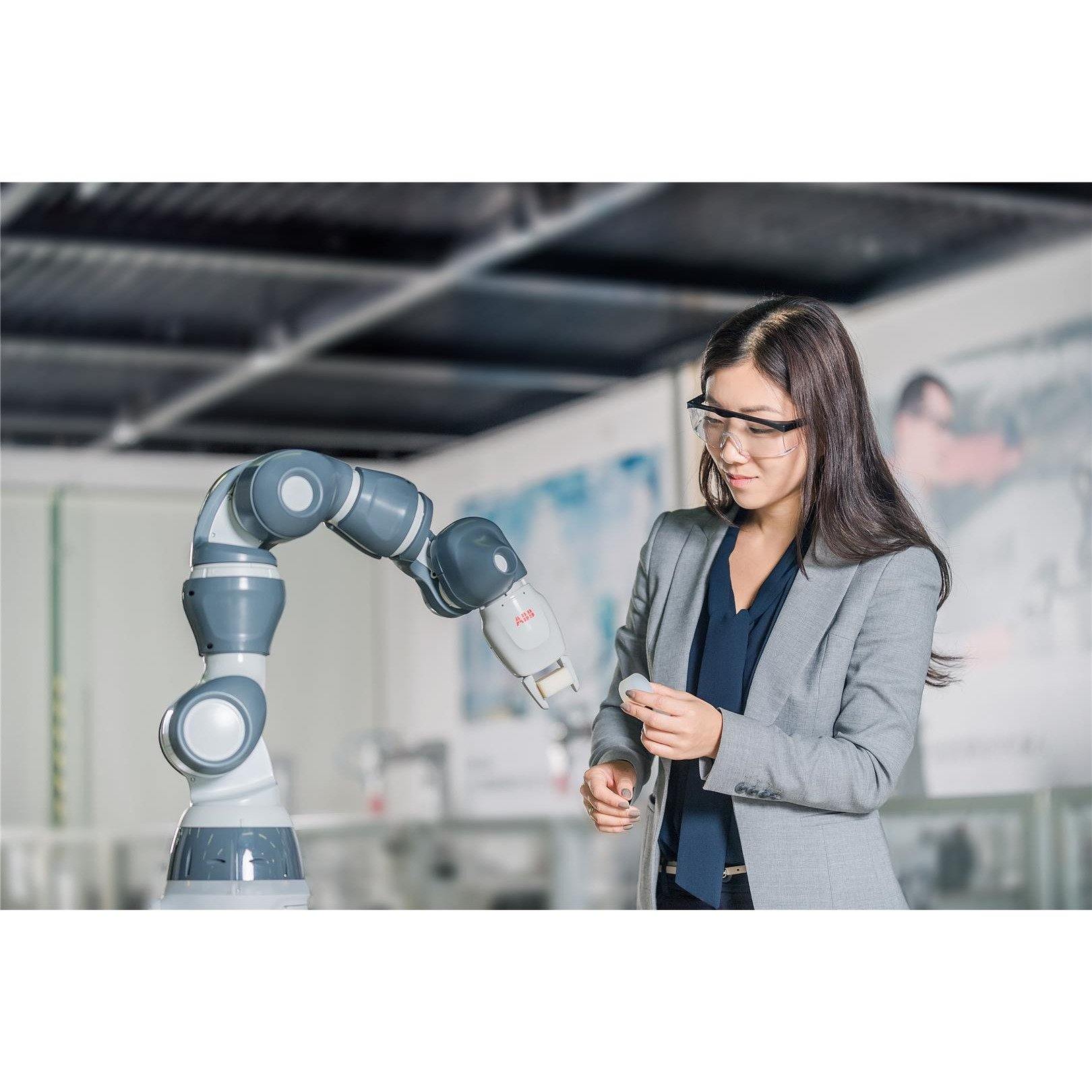 IRB 14050 - Single-Arm YuMi® Collaborative Robot - Outer Reef Technologies
